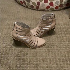 Hinge strapped booties cream leather